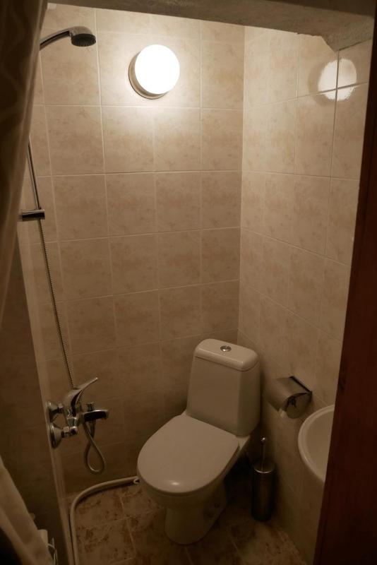 Twin Room image 2