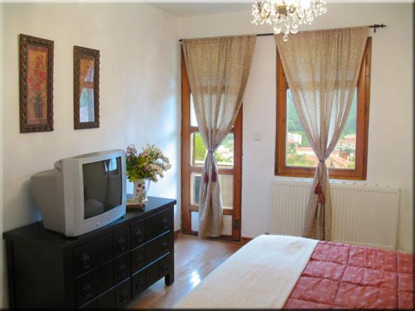 Triple Room image 4