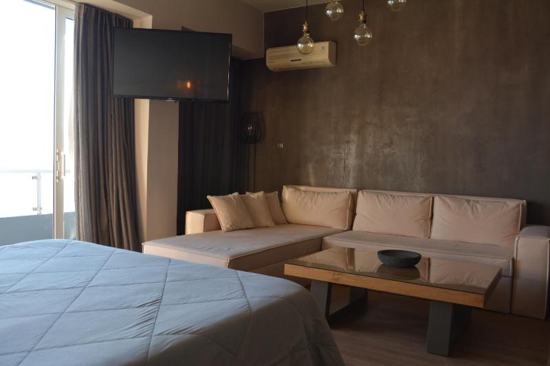 Deluxe Junior Suite with Sea View image 3