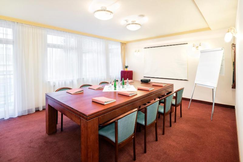 Interhotel Central - image 44