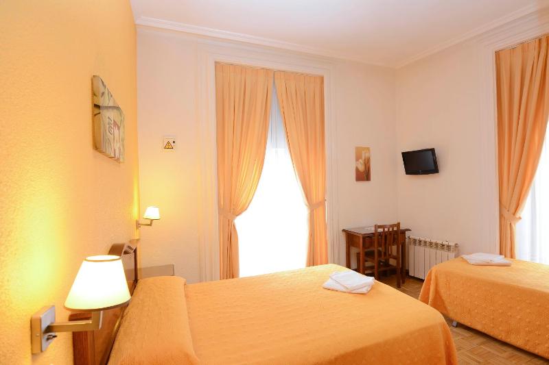Hostal Edreira - image 5
