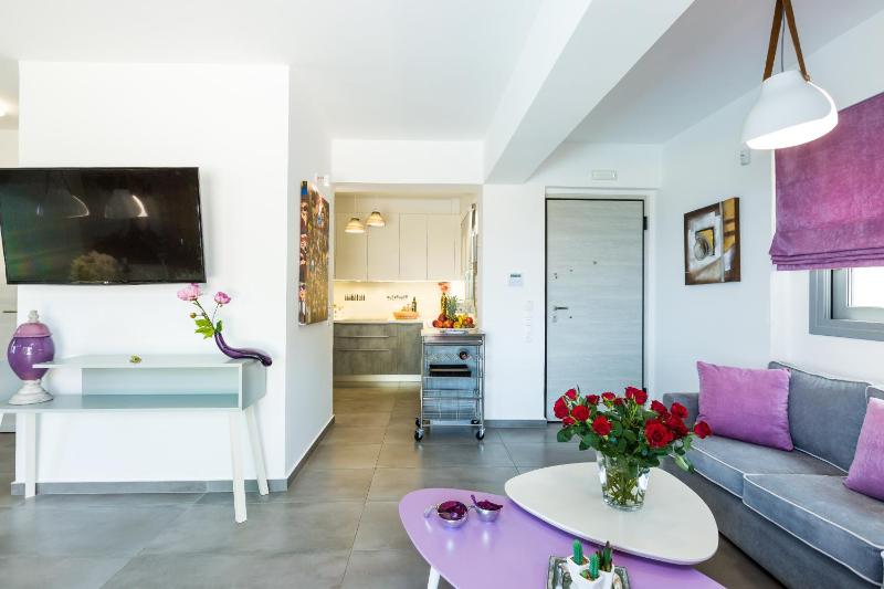 Contessa del Mare - Beachfront Living by etouri - image 6