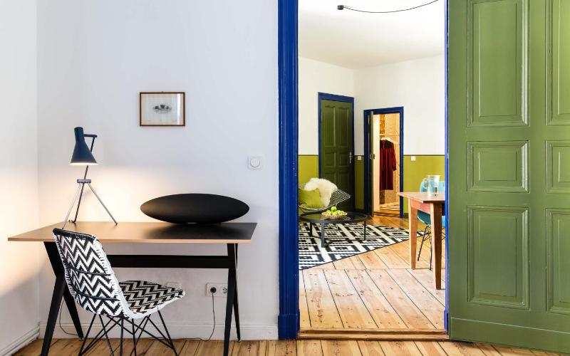 One-Bedroom Apartment image 3