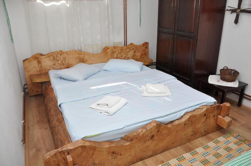 Triple Room image 2