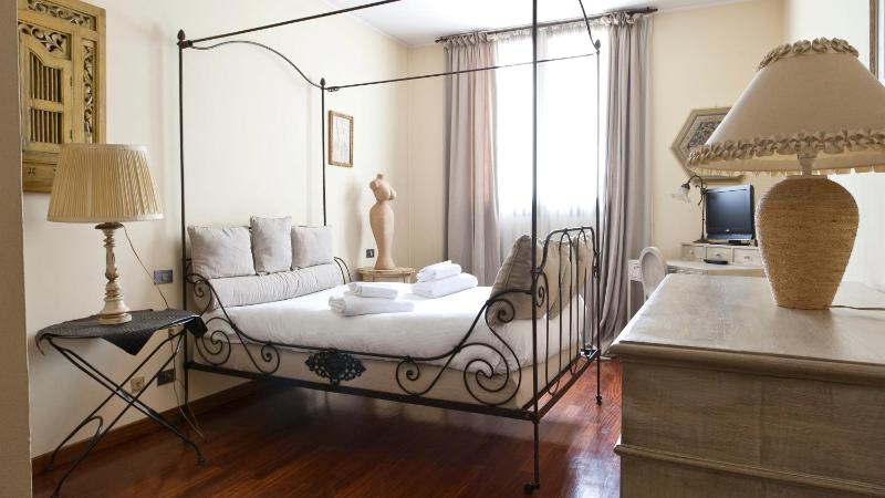 Two-Bedroom Apartment image 3