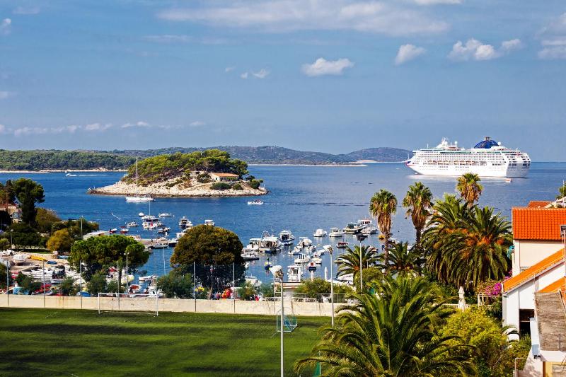 Hvar Harbor Luxury Images