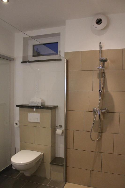 Double Room image 2