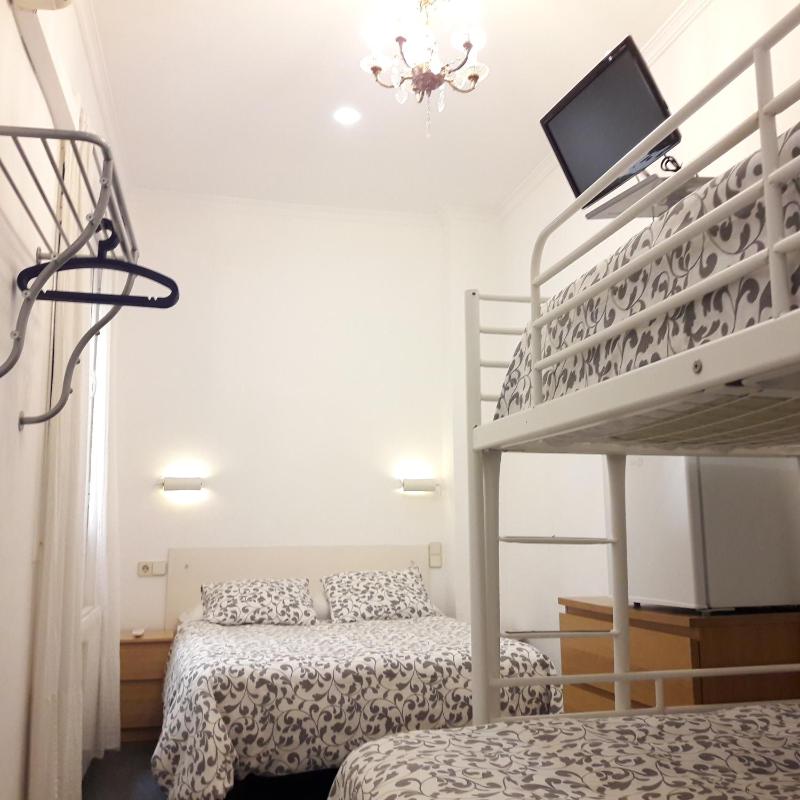 Hostal Casa Chueca - image 8