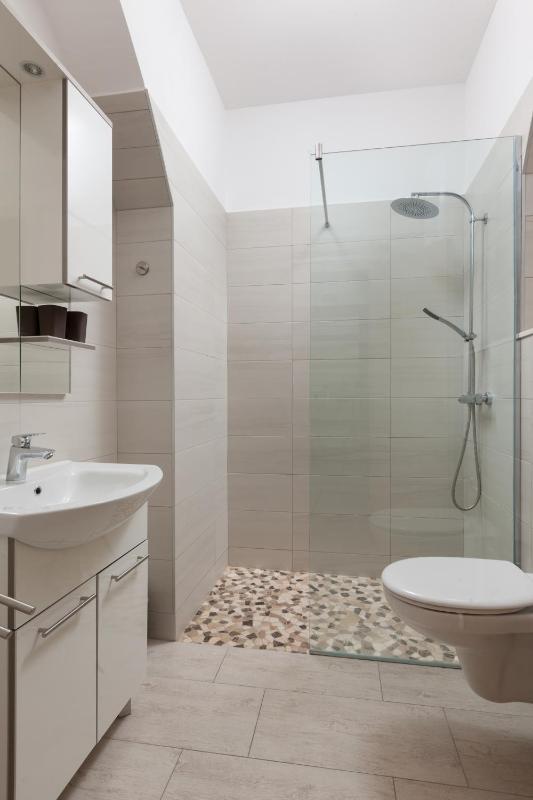 Apartment - Ground Floor image 4