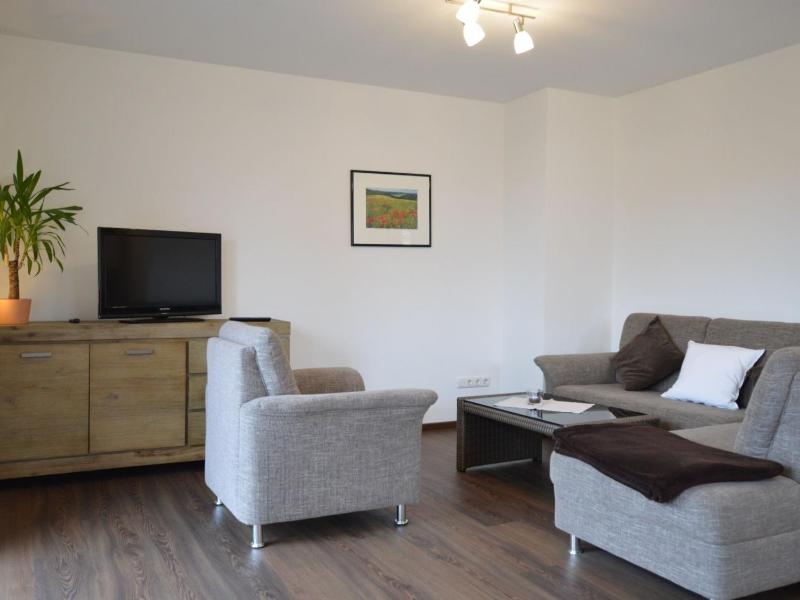Two-Bedroom Holiday Home image 4
