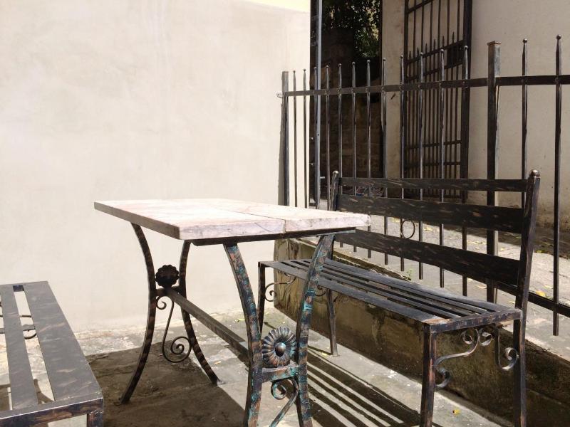 Studio with Terrace image 4
