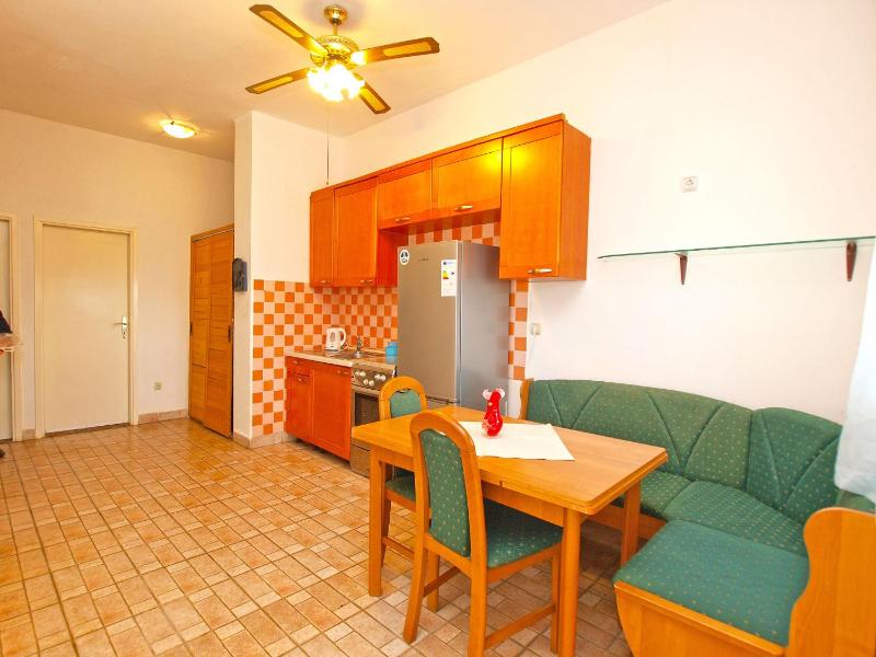 Apartments Ivo 1328 - image 9