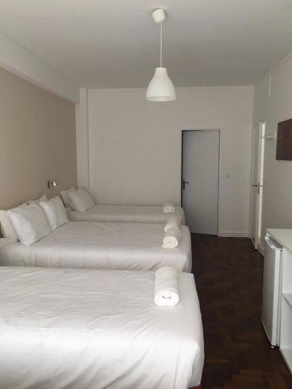 Quadruple Room image 2