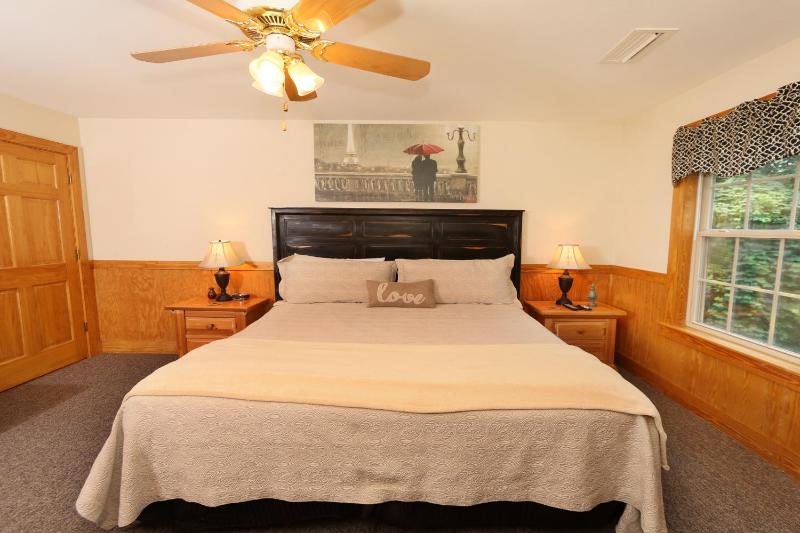 The Perfect location for your Mountain getaway - image 10