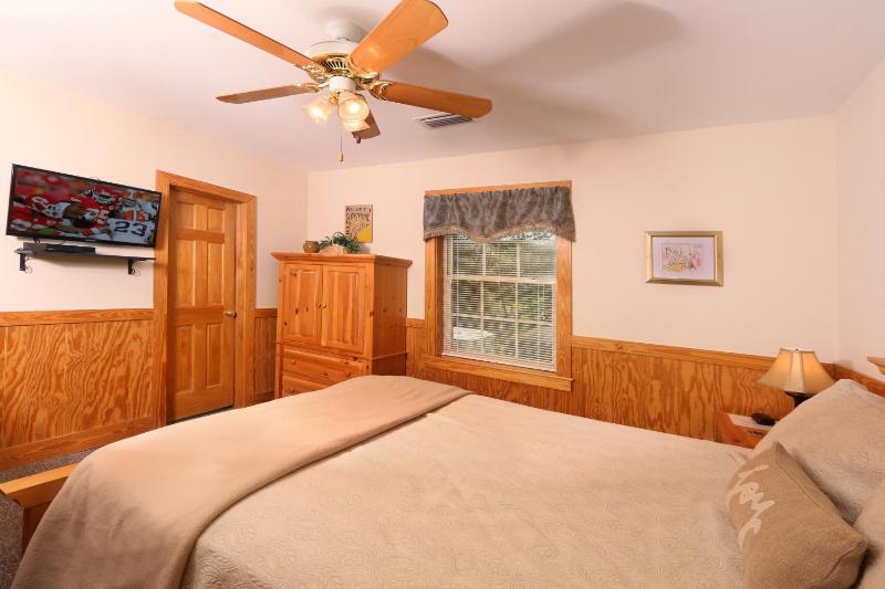 The Perfect location for your Mountain getaway - image 5