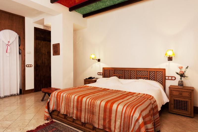 Romantic Room image 3