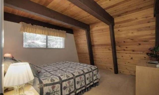 Three-Bedroom House image 2