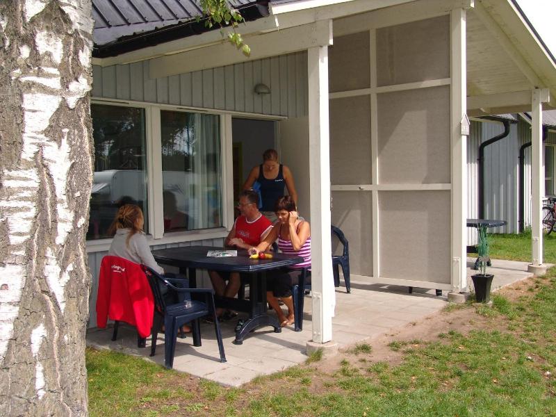 Cottage (4 Adults + 2 Children) image 2