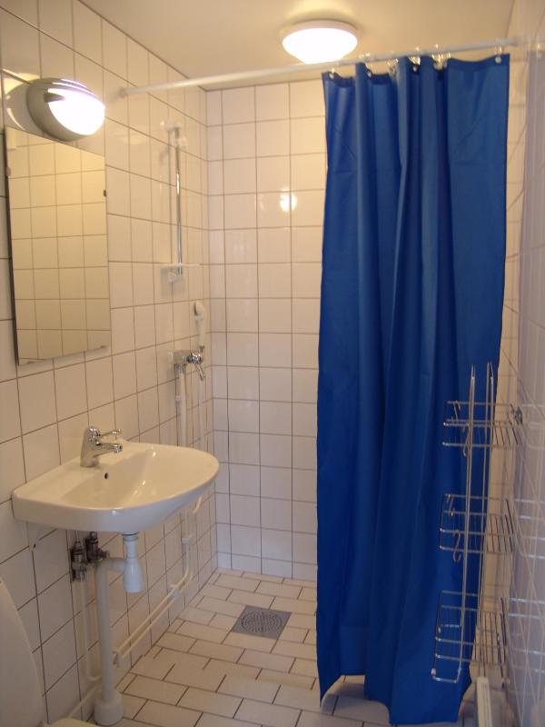 Cottage (4 Adults + 2 Children) image 3