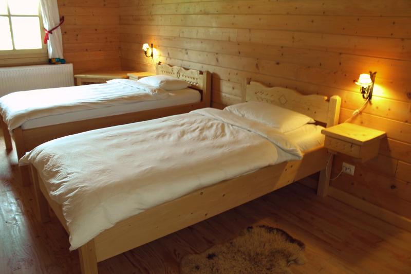 Double or Twin Room with Private Bathroom image 3