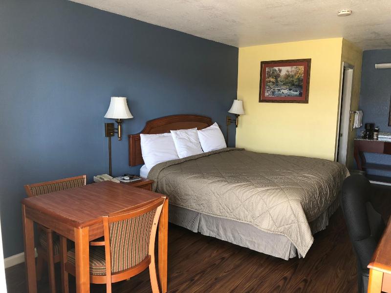 King Room image 1