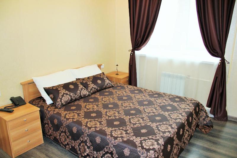 Standard Double Room image 2