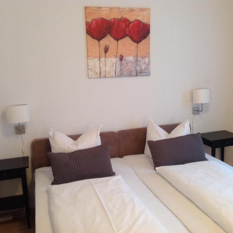 Deluxe Double Room with Balcony image 1