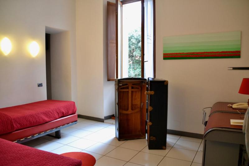 Quadruple Room image 2