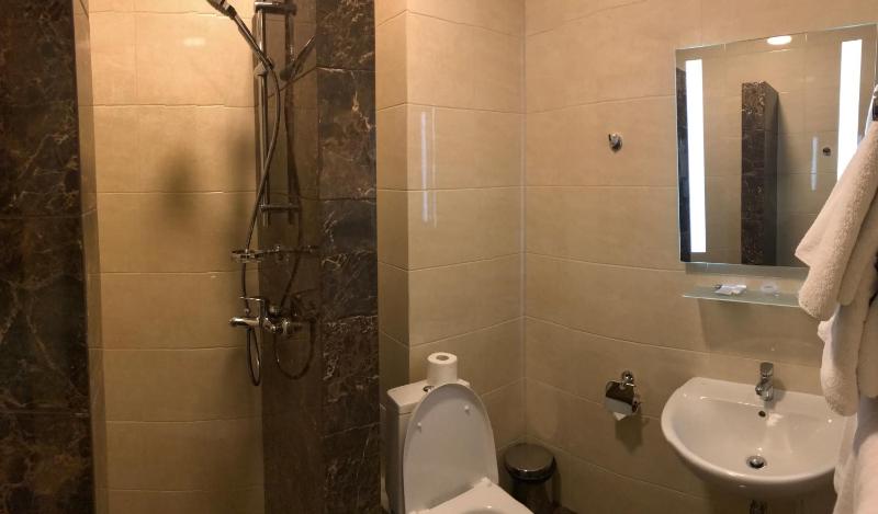 Single Room image 3