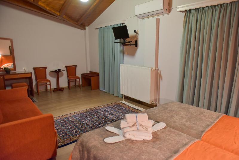 Triple Room image 4
