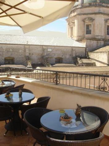 Le Chiavi Di San Francesco Hotel Residence - image 4