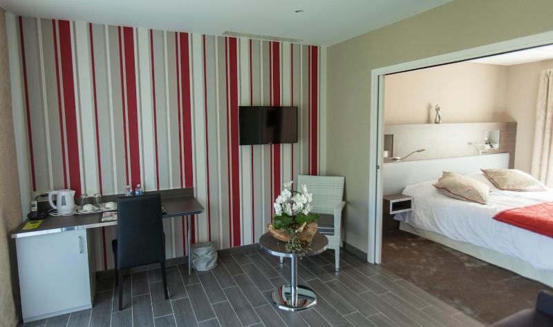 Prestige Suite image 3