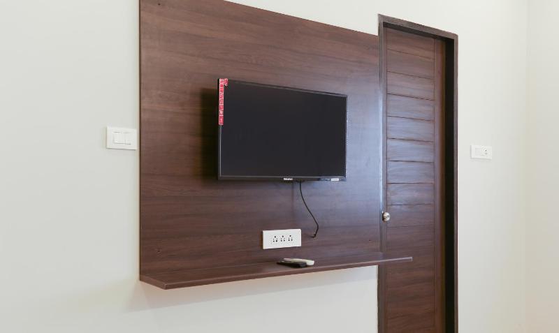 Treebo Hi Line Apartments Kalapatti - image 15