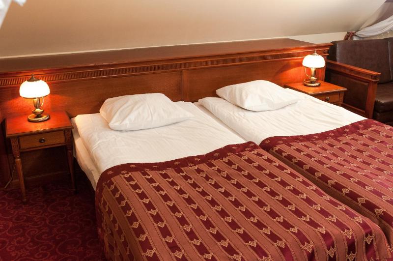 Two-Bedroom Suite image 2