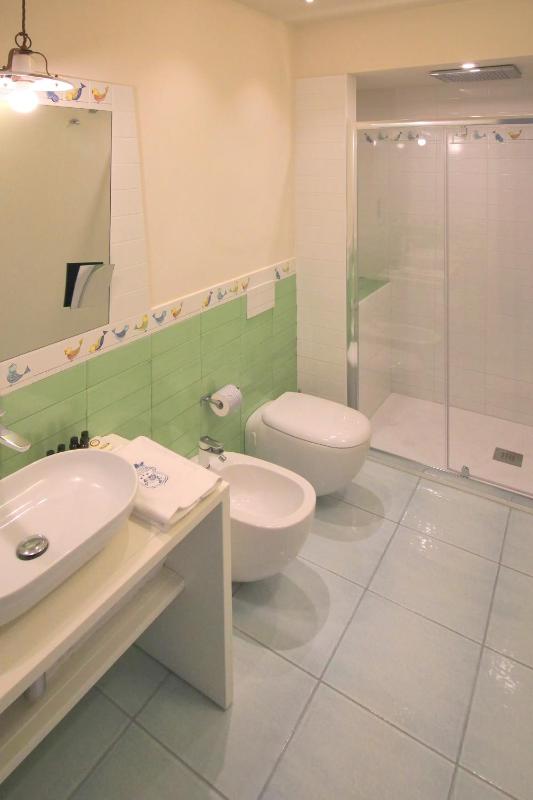 Superior Double Room with Sea View image 2