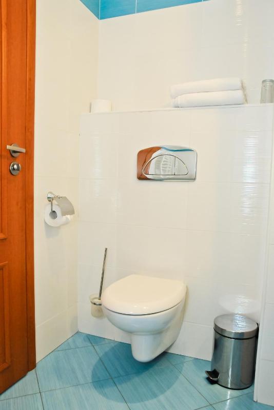 Superior Double Room with Free Secured Parking image 4