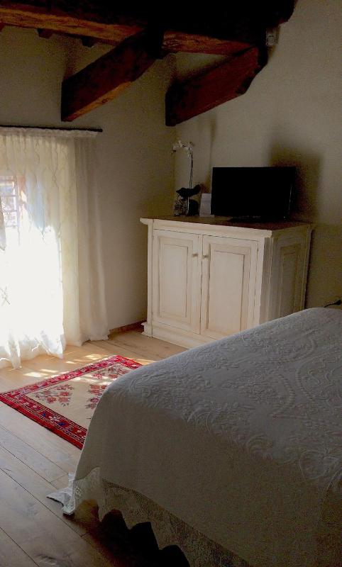 Double Room image 4