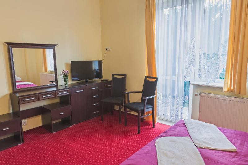 Double Room with Balcony image 1