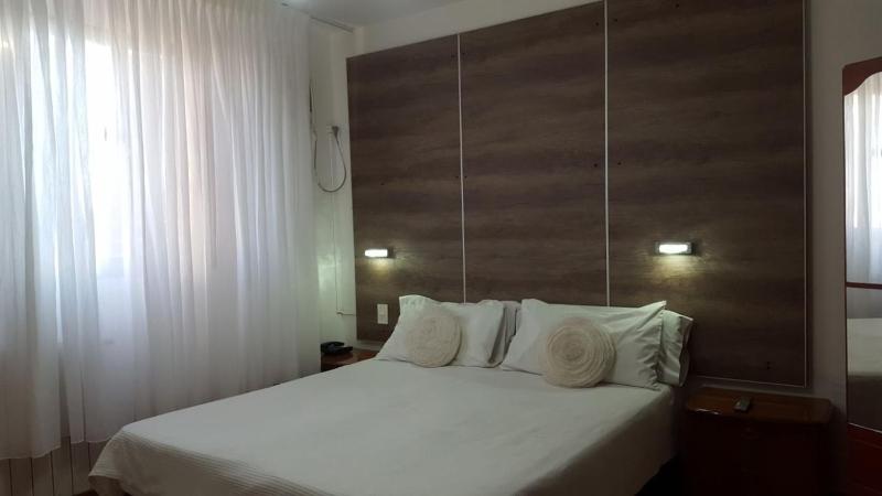 Hotel Iris - image 12