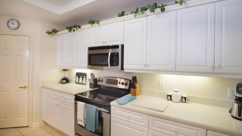 Four-Bedroom Apartment image 2