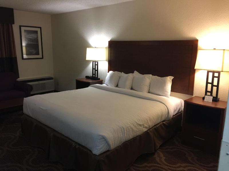 King Suite image 2