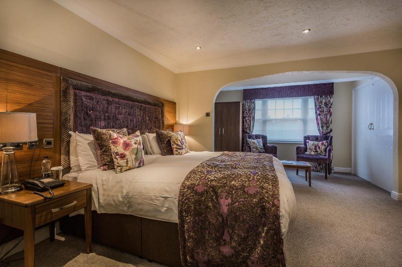Deluxe Double Room image 1