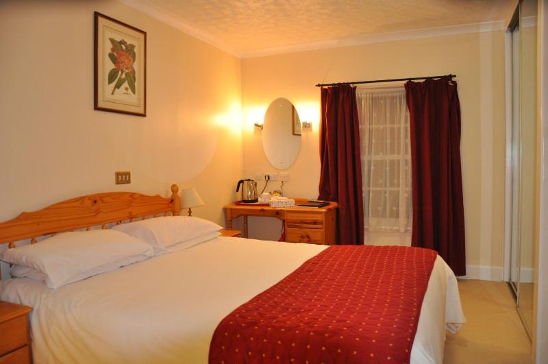 Double Room image 1