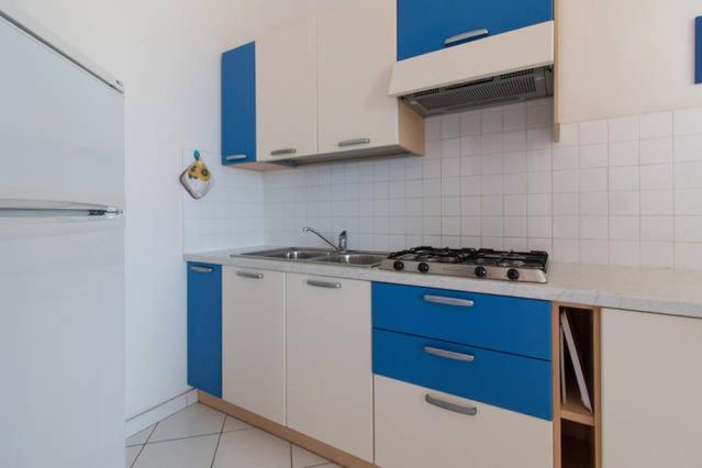 Superior One-Bedroom Apartment image 3