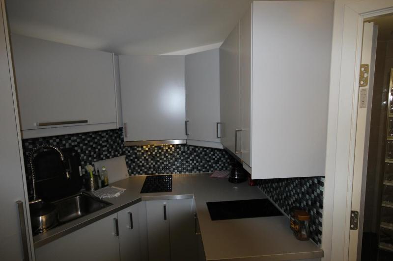 Small Double or Twin Room image 1