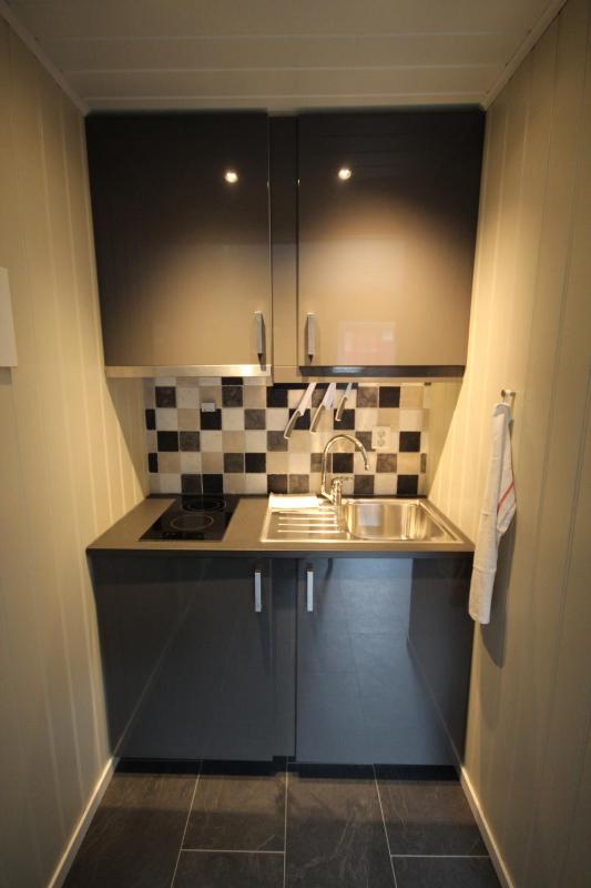 Standard Cottage with Shared Bathroom image 2