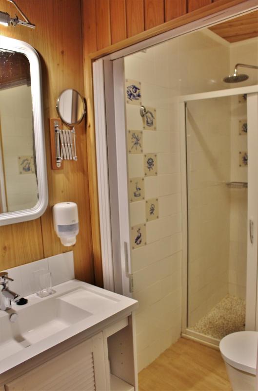 Studio (3 Adults) image 2