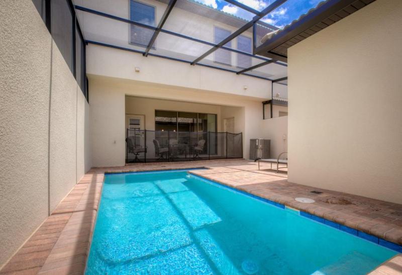 Villa image 3
