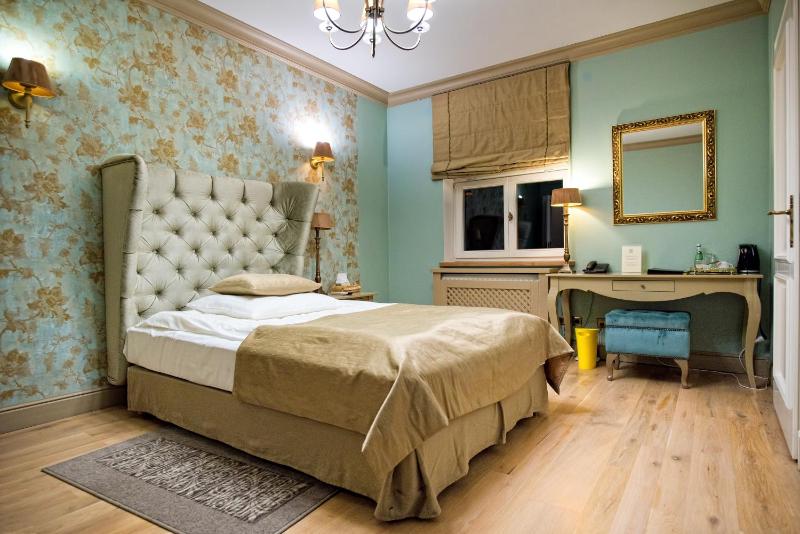 Deluxe Single Room image 1