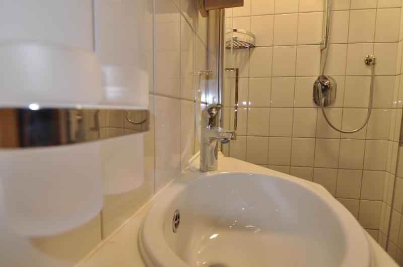 Apartment - Split Level image 2
